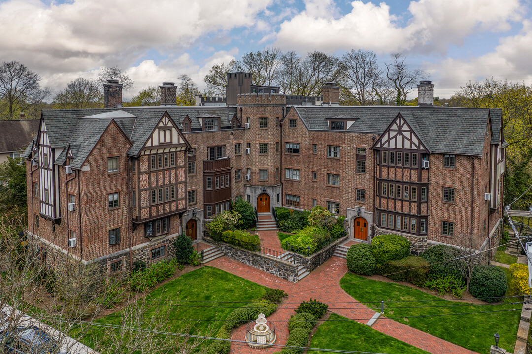 Rye Castle in Rye, NY - Foto de edificio