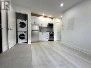 41 Mosley St in Aurora, ON - Building Photo - Building Photo