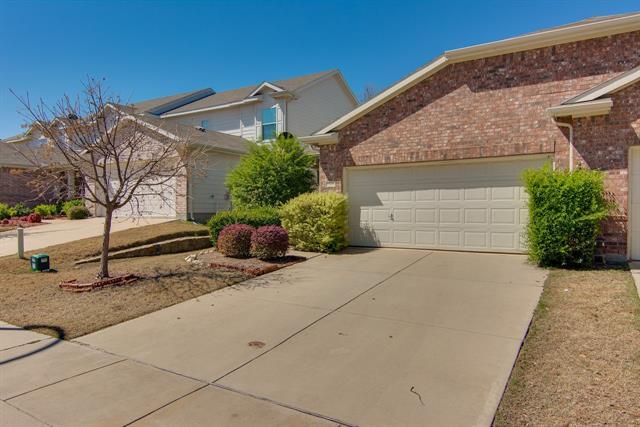 property at 7529 Lazy Spur Blvd