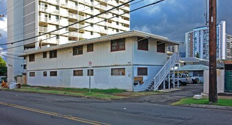 2550 Date St in Honolulu, HI - Building Photo