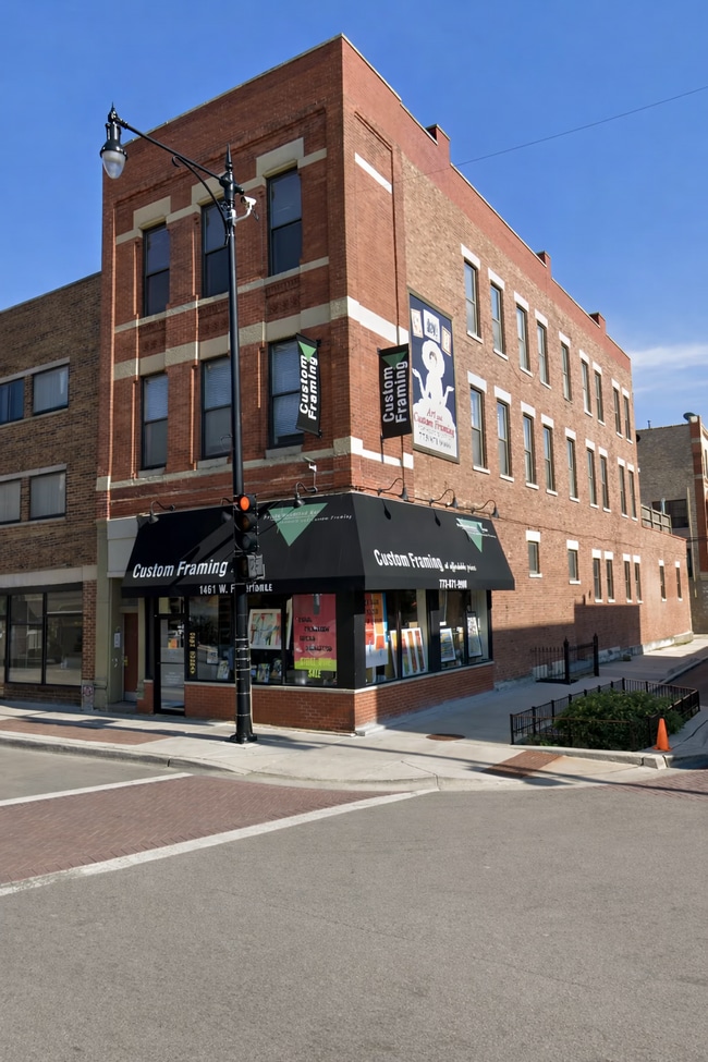 1461 W Fullerton Ave, Unit 2FRONT