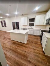 16811 Aiken Rdg Cir in Louisville, KY - Building Photo - Building Photo