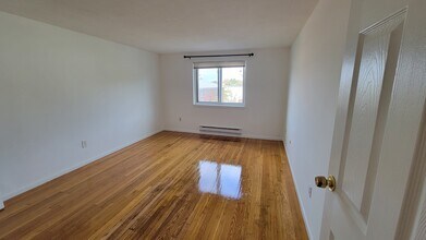 58 Union St, Unit 18 in Stoughton, MA - Building Photo - Building Photo