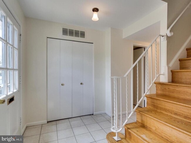 2302 Wheystone Ct in Vienna, VA - Building Photo - Building Photo