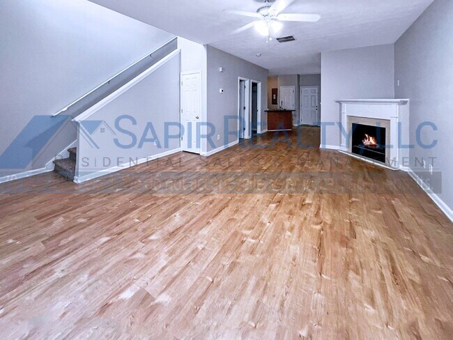 1575 Eastern Sunrise Ln in Decatur, GA - Building Photo - Building Photo