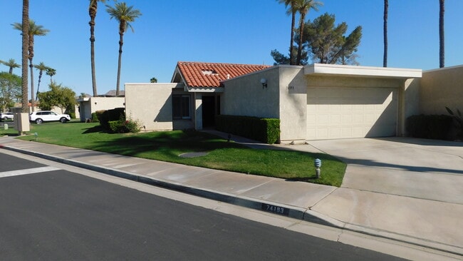 74193 Santa Rosa Cir in Palm Desert, CA - Building Photo - Building Photo