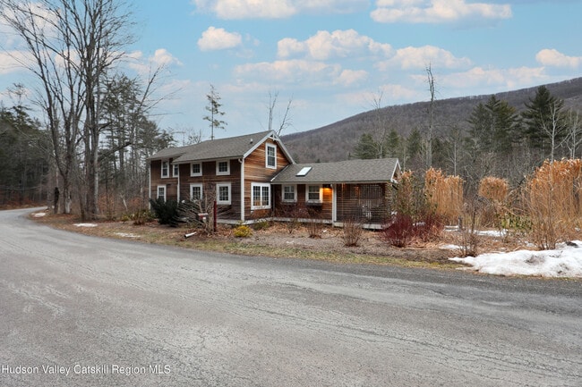 property at 683 Woodland Valley Rd