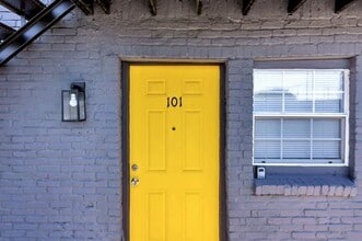 901 Bessie St-Unit -101 in Fort Worth, TX - Building Photo - Building Photo