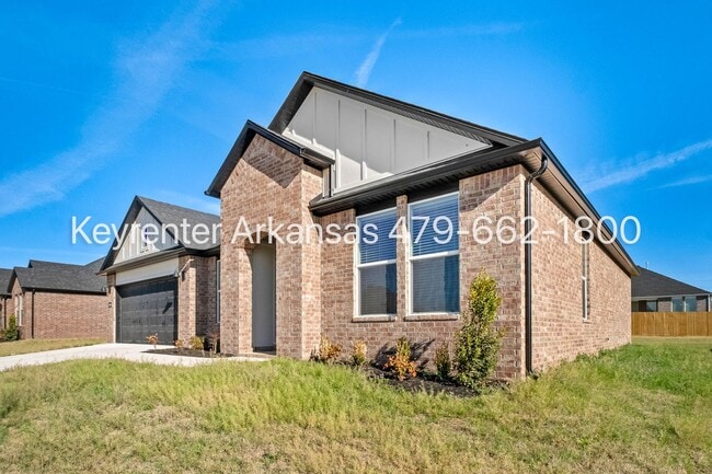 406 W Taverner Xing in Farmington, AR - Building Photo - Building Photo