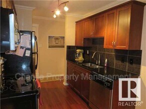 10160-10183 83 Ave NW in Edmonton, AB - Building Photo - Building Photo