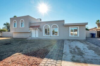 1743 E Pebble Beach Dr in Tempe, AZ - Building Photo - Building Photo