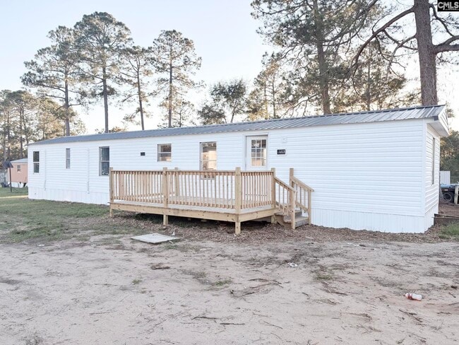 property at 114 Hatchery Hill Rd