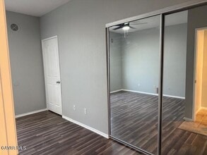 2803 W Ave K 12 in Lancaster, CA - Building Photo - Building Photo