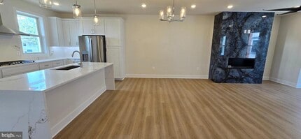 414 Chapel Alley in Frederick, MD - Building Photo - Building Photo