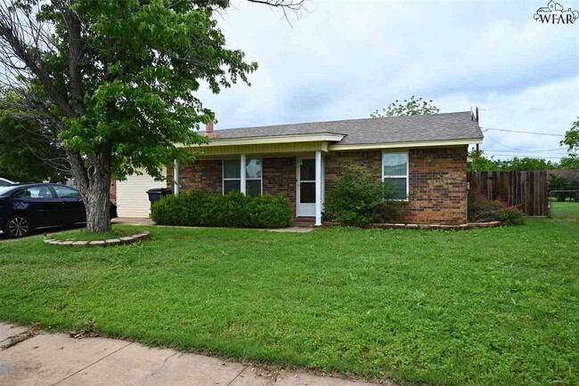 property at 4324 Edgehill