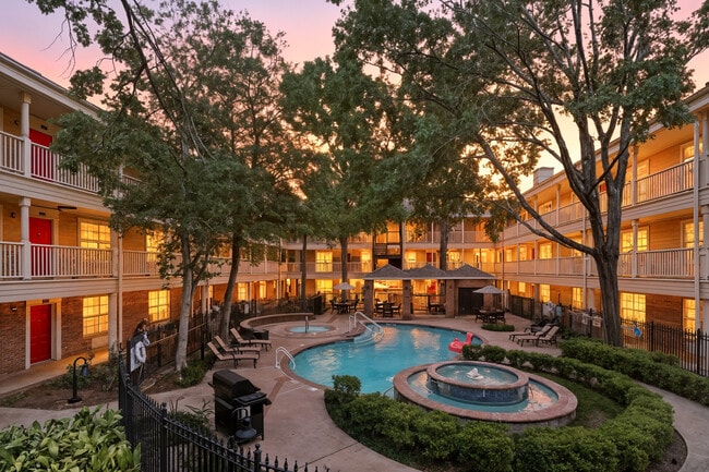 King's Reserve Willowbrook in Houston, TX - Building Photo - Building Photo
