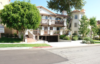 628 E Palm Ave in Burbank, CA - Building Photo - Building Photo