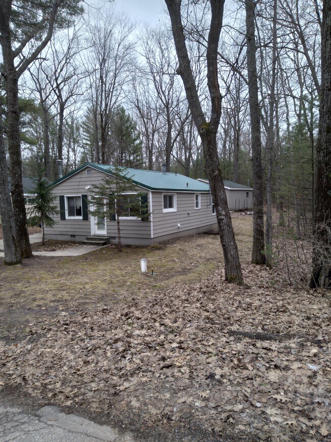 11526 Hillcrest Blvd NE Rentals in Kalkaska, MI