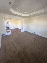 9604 Manor Ave in Cleveland, OH - Building Photo - Building Photo