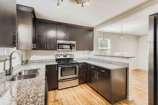 3130 St Paul St in Denver, CO - Building Photo