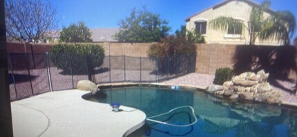 4194 E Westchester Dr in Chandler, AZ - Building Photo - Building Photo