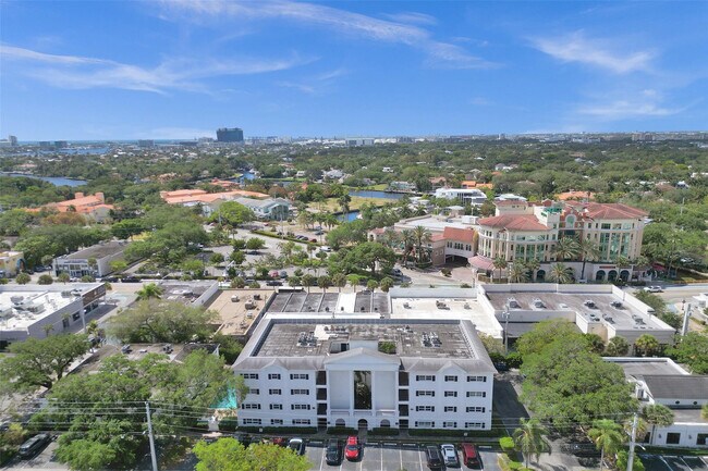 1212 SE 2nd Ct in Fort Lauderdale, FL - Foto de edificio - Building Photo