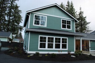 529 Ball St in Sedro Woolley, WA - Building Photo