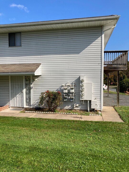 1730 Fountain Rock Way in Edgewood, MD - Building Photo