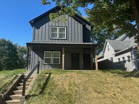 2612 Boulevard Pl in Indianapolis, IN - Building Photo