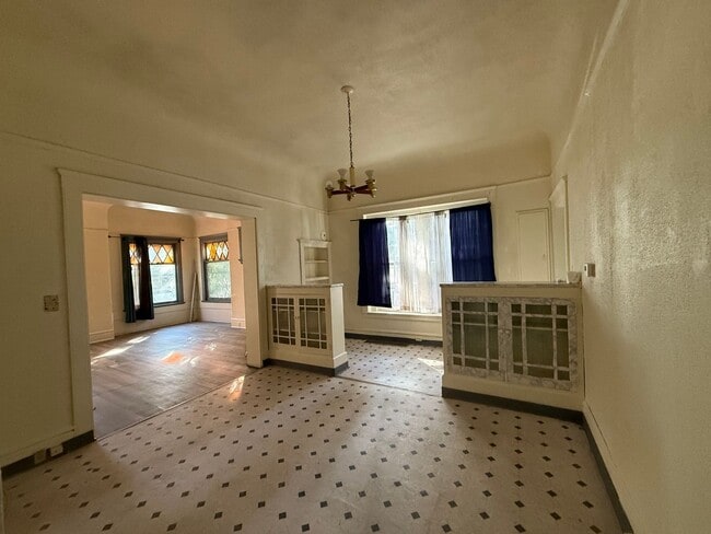 1123 N Commerce St in Stockton, CA - Building Photo - Building Photo