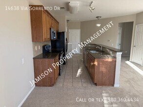 14638 Via Sorrento Dr in Charlotte, NC - Building Photo - Building Photo