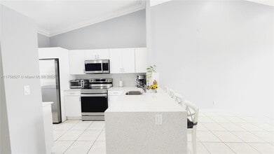 5609 N Park Rd in Fort Lauderdale, FL - Building Photo - Building Photo