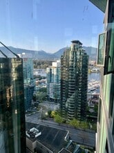 1331 W Georgia St in Vancouver, BC - Building Photo - Building Photo