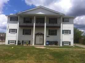 4305 Newport Rd Apartments