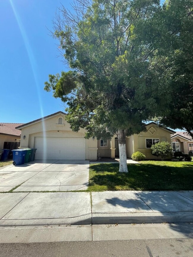 property at 757 Petit Sirah Ct