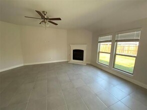 10805 Blaze St in Aubrey, TX - Building Photo - Building Photo