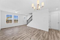 310 Newbridge Wy photo'