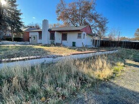 33 N Jean St in Kennewick, WA - Building Photo