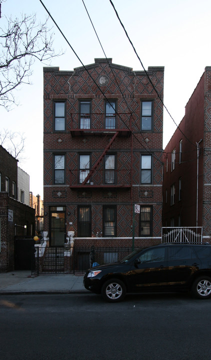 899 Schenectady Ave in Brooklyn, NY - Foto de edificio