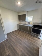 820 Woods St in Wichita Falls, TX - Building Photo - Building Photo
