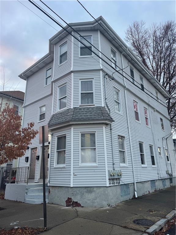 361 Sayles St in Providence, RI - Building Photo - Building Photo