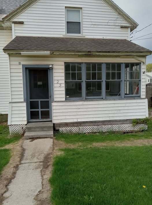 25 Pecks Rd, Unit Pecks in Pittsfield, MA - Building Photo