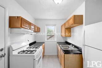 5520 N Summit St in Toledo, OH - Building Photo - Building Photo