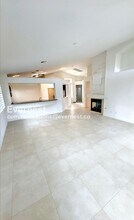 752 Wigan Pier Dr in Henderson, NV - Building Photo - Building Photo