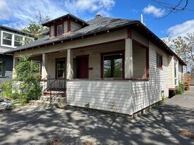 4708 N Lee St in Spokane, WA - Building Photo