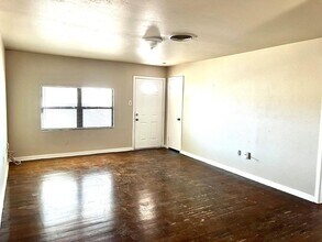 5403 McKnight Dr in Odessa, TX - Building Photo - Building Photo