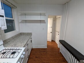 7809 Wilson Ave, Unit B in Parkville, MD - Building Photo - Building Photo