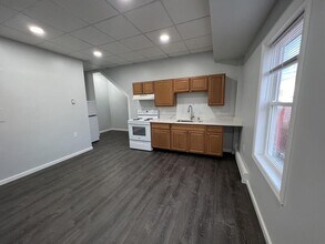 727 Main St in Dickson City, PA - Building Photo - Building Photo