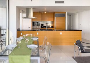 485 Brickell Ave in Miami, FL - Building Photo - Building Photo