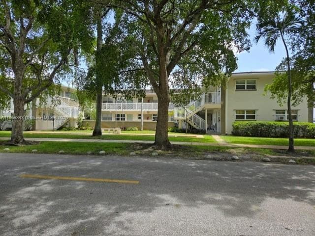 3500 Harrison St in Hollywood, FL - Building Photo - Building Photo
